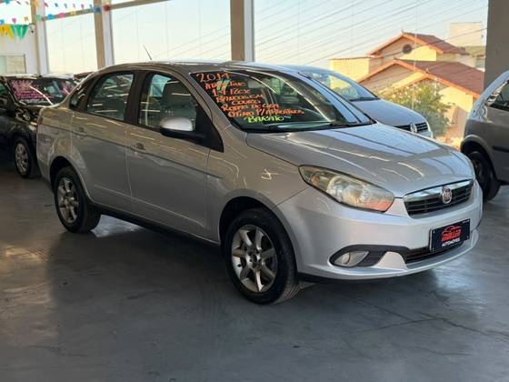 FIAT GRAND SIENA 1.4 MPI ATTRACTIVE 8V FLEX 4P MANUAL